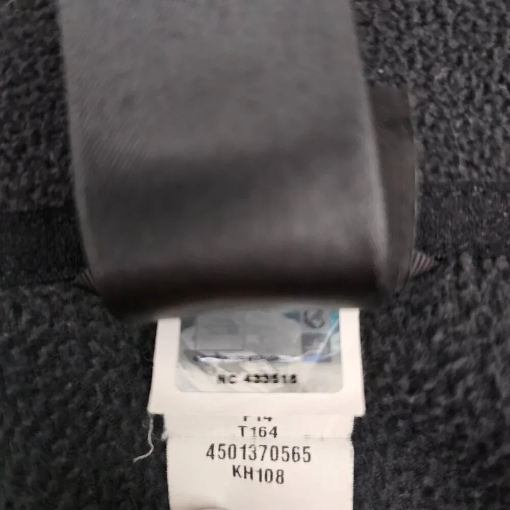 The North Face Men's Fleece Full Zip Black Active Jacket Size M